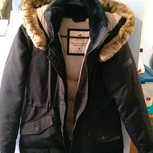 I'm selling a heavy duty hoodie/jacket.